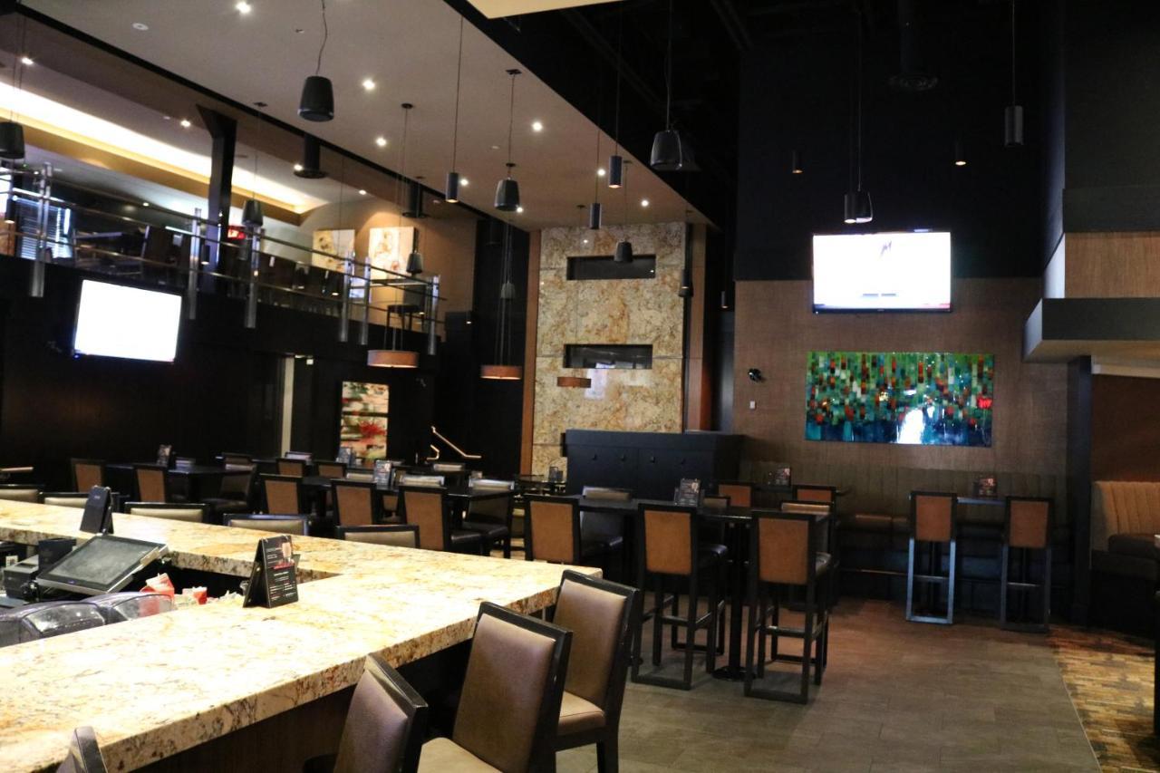 Nomad Hotel & Suites Fort Mcmurray Exteriör bild